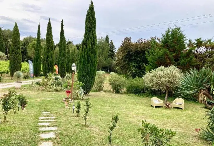 プール付き１ベッドルームヴィラ, Domaine Des Lavarines