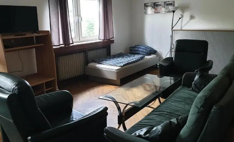 Standard Neljän Hengen Huone, Monteur Zimmer Häger