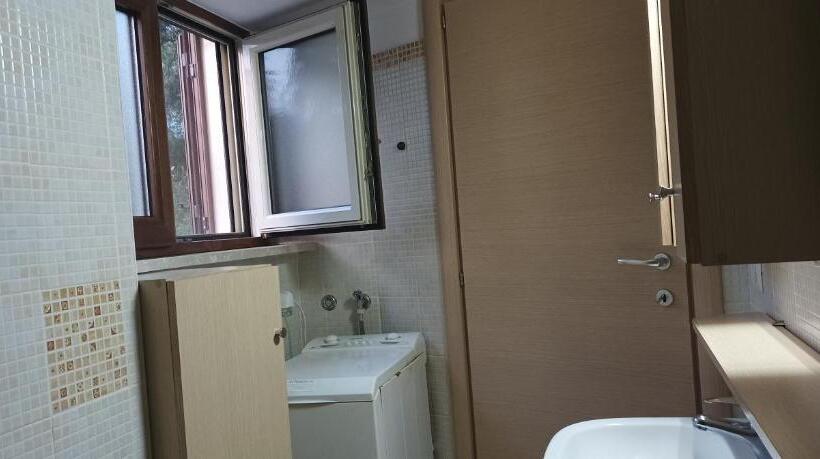 Номер Стандарт, Sapri Holidays