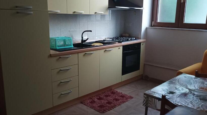 스탠다드 룸, Sapri Holidays