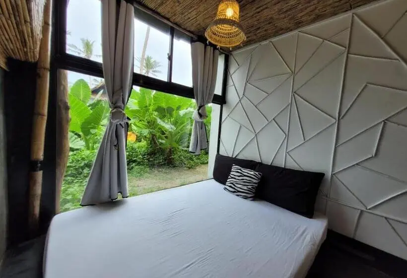 اتاق اکونومی, Tarzan S House