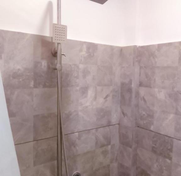 חדר משפחתי, Coco Cavana Resort