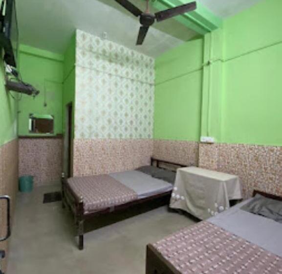 Номер Deluxe, Chitracoot , Siliguri