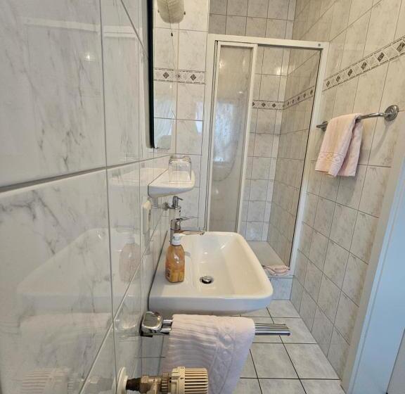 Quarto standart individual, Landgasthaus Sternen