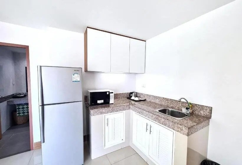 Quarto standart com varanda, Nanthana Villa