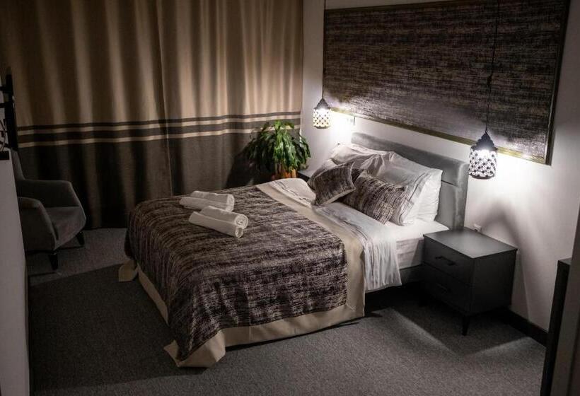 اتاق استاندارد, Becanlar Otel