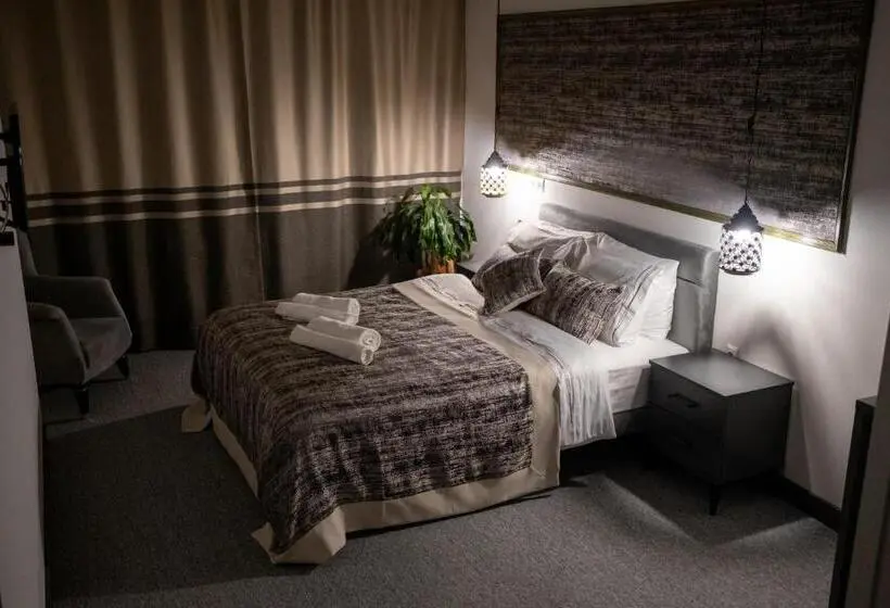 اتاق استاندارد, Becanlar Otel