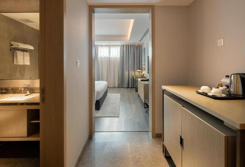 标准间, Boudl Al Rawdah