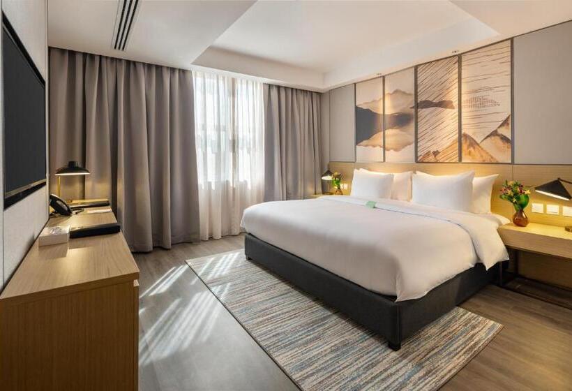 带大床的套房, Boudl Al Rawdah