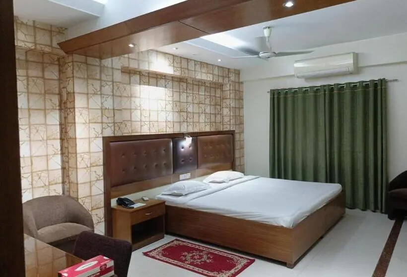 اتاق لوکس, Red Roof Inn