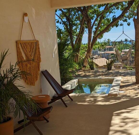 침실 1개 테라스 아파트, Yam