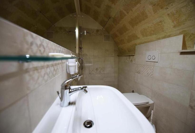 اتاق استاندارد, La Cava Dei Desideri