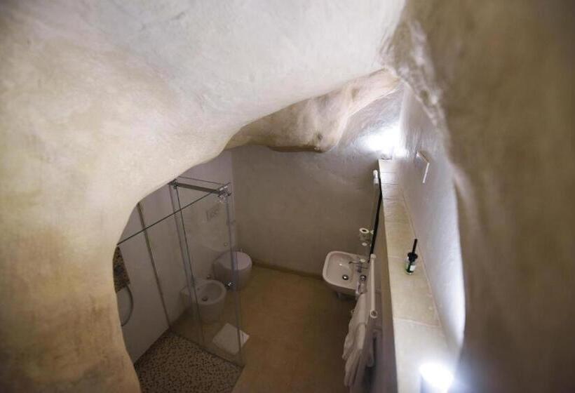 اتاق استاندارد چهار تخته, La Cava Dei Desideri