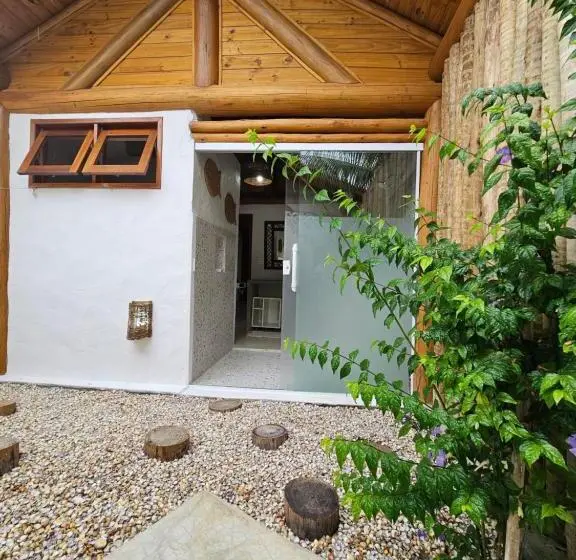 Standard Kolmen Hengen Huone, Casa Caroá   Chalé 1