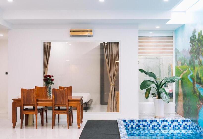 سوییت با استخر, Quy Tai Premium