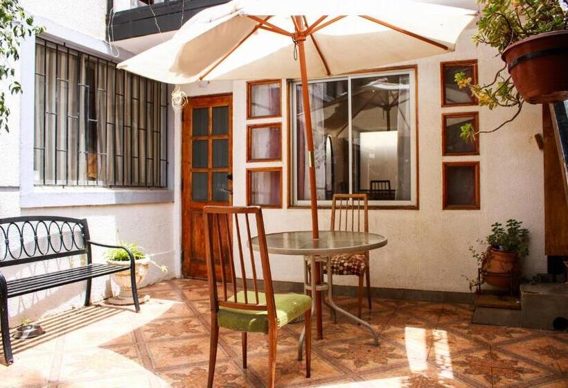 غرفة قياسية رباعية حمام مشترك, Hostal Entreorientes