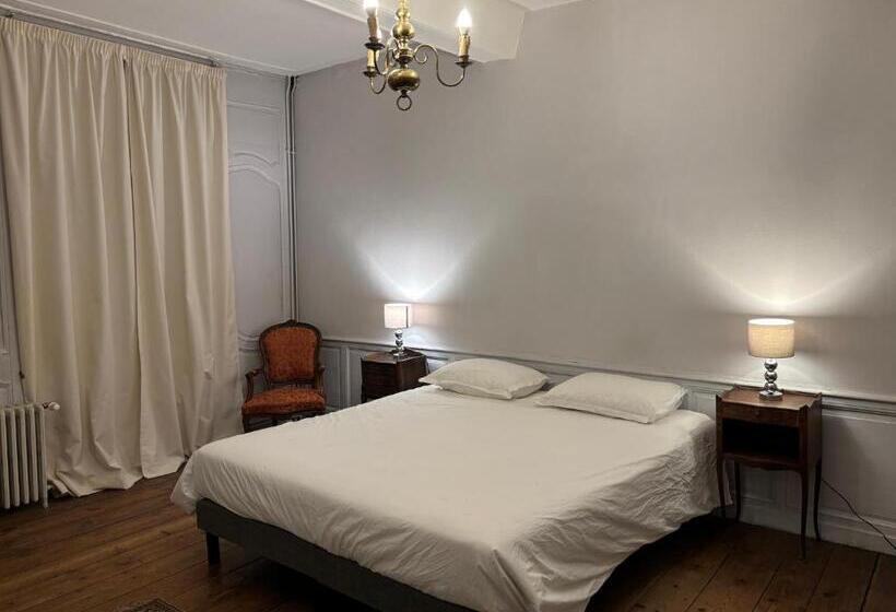 غرفة قياسية حمام مشترك, Maison Monsigny