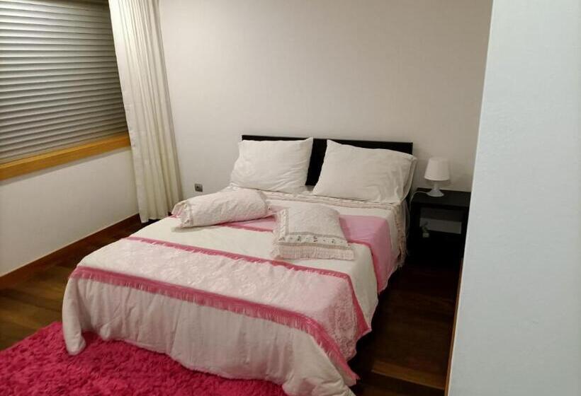 اتاق استاندارد, O Cantinho Do Arnaldo