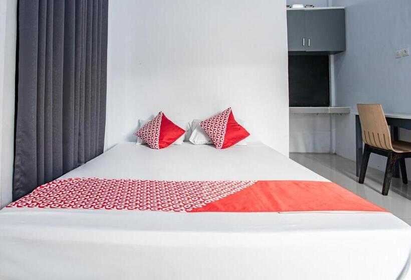 Pokój Deluxe, Oyo 93476 Owo Guest House Syariah