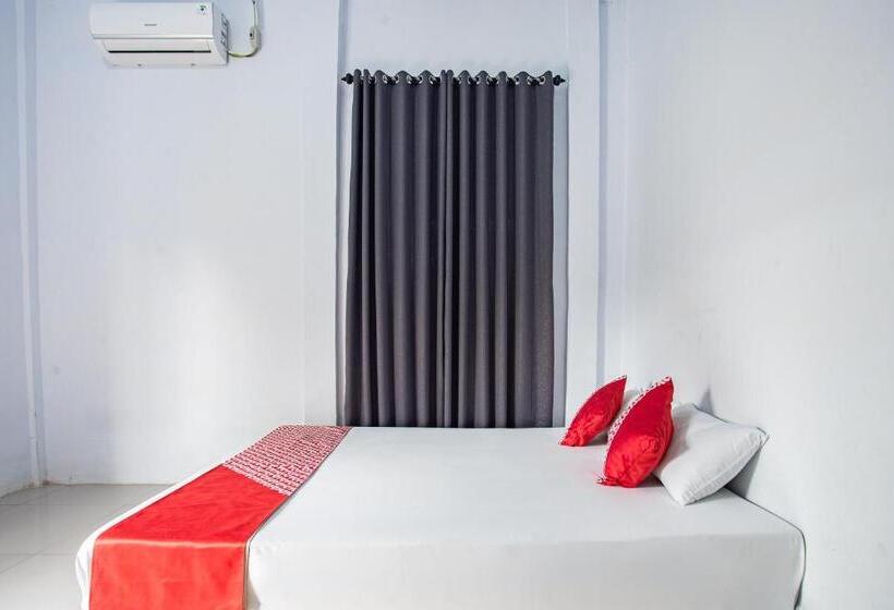 Pokój Deluxe, Oyo 93476 Owo Guest House Syariah