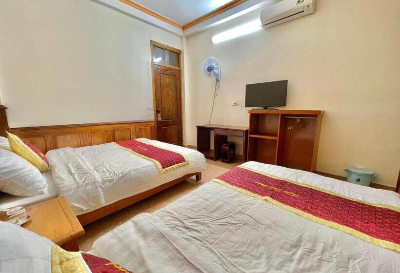 اتاق استاندارد سه نفره, Tuyên Thoa