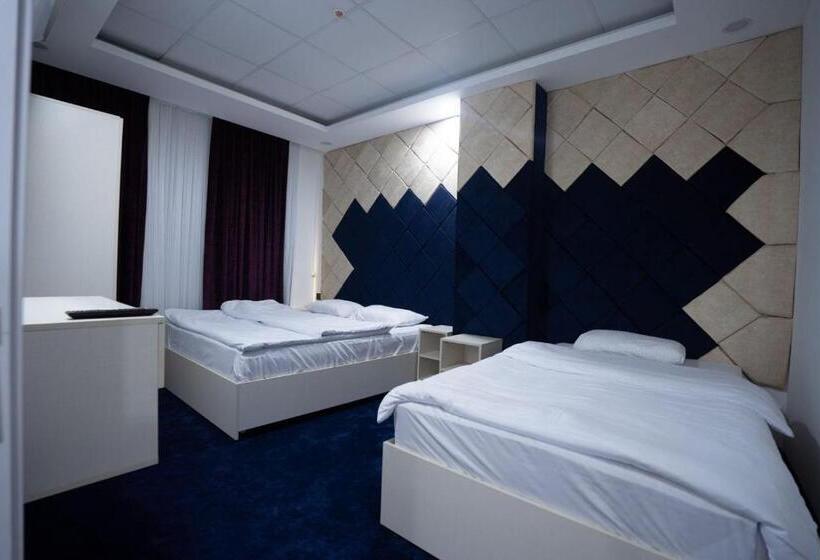 سوییت جونیور لوکس, Motel Danzha