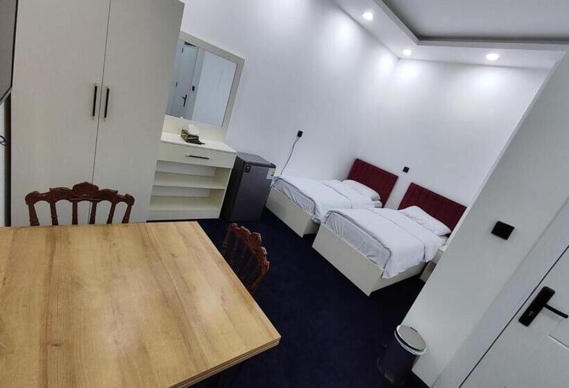 اتاق اکونومی, Motel Danzha