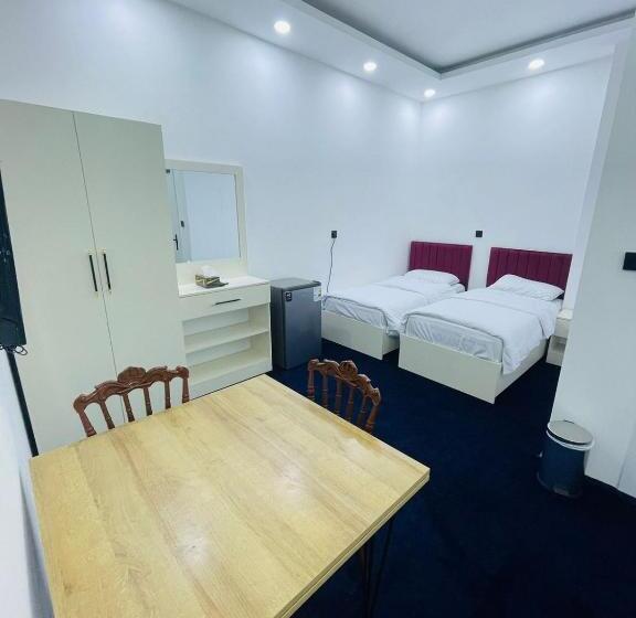 اتاق اکونومی, Motel Danzha