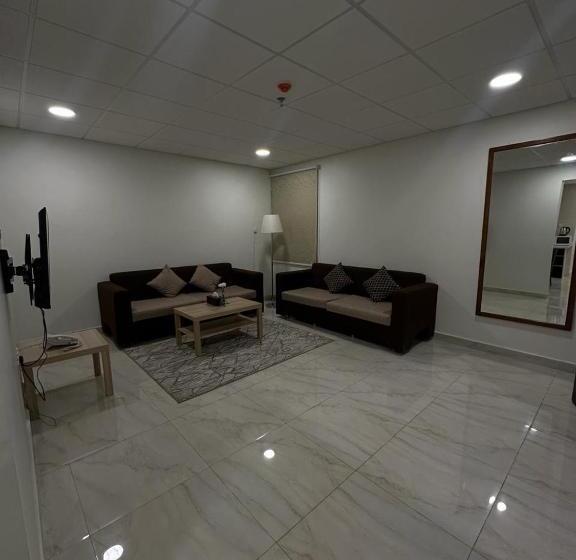 شقة غرفة واحدة, الساعه 60 الفندقيه