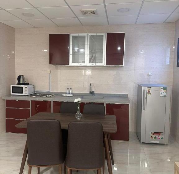 شقة غرفة واحدة, الساعه 60 الفندقيه