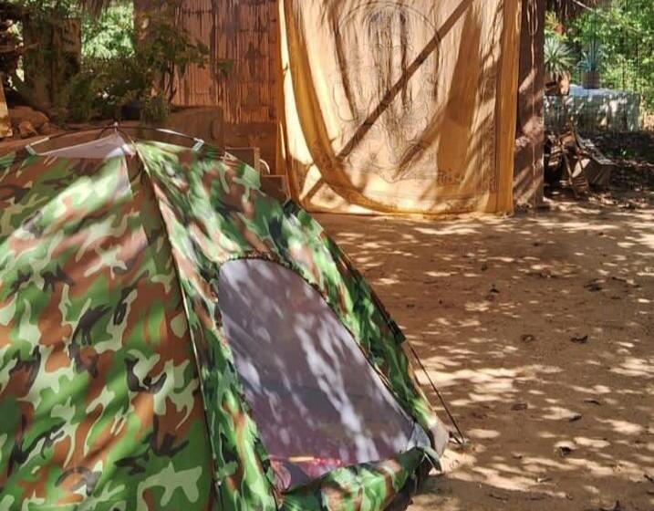 Standard Tent, Mukti Bhukti