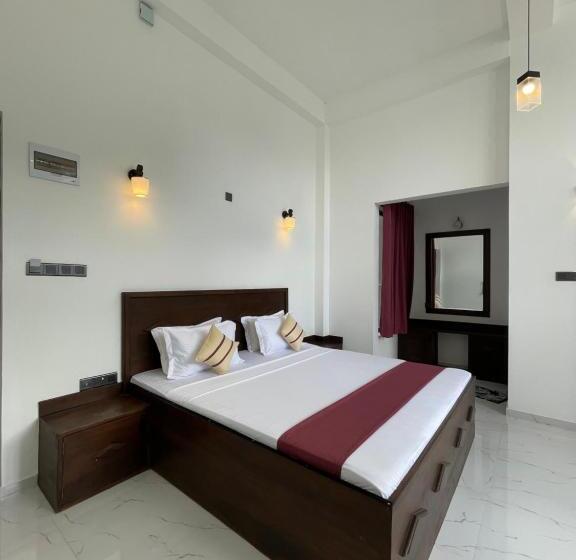 غرفة ديلوكس عائلية, Kanvinra