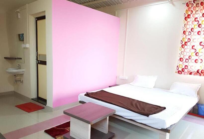 غرفة ديلوكس, Prabhusrukusti Krushi Paryatn Kendra , Satara
