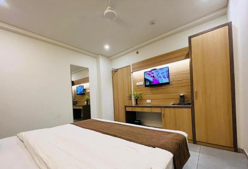 Номер Deluxe, Venus By Mantram Hospitality