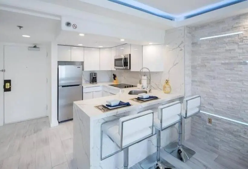 バルコニー付き１ベッドルームアパートメント, Ilikai S Best Beach Front Executive Suite