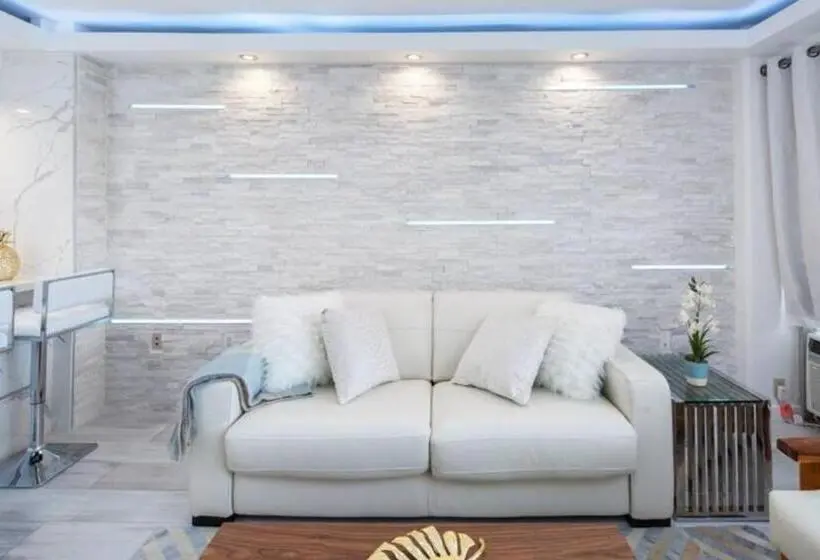 バルコニー付き１ベッドルームアパートメント, Ilikai S Best Beach Front Executive Suite