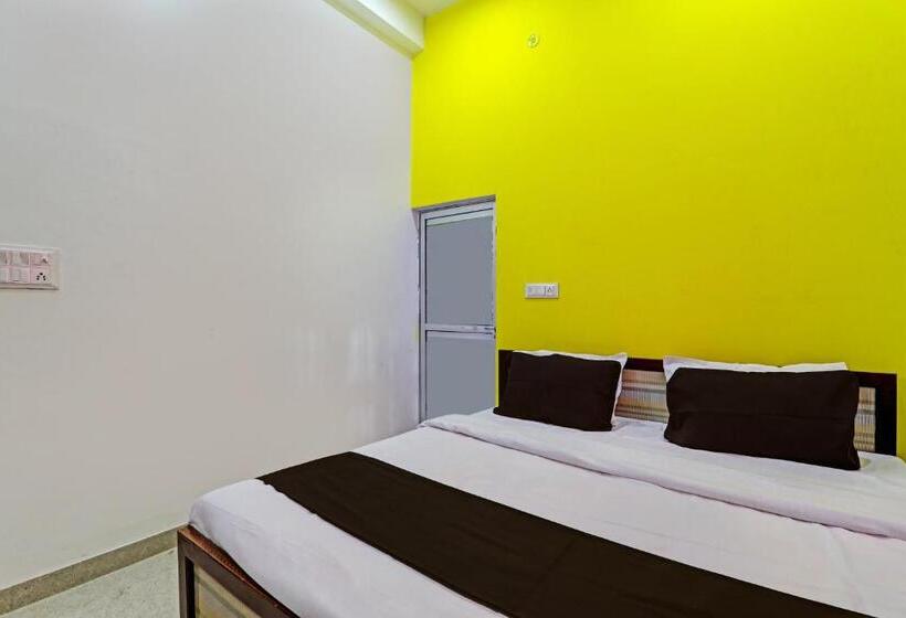 Трехместный Номер Классика, Oyo Flagship Hotel Vikas Inn