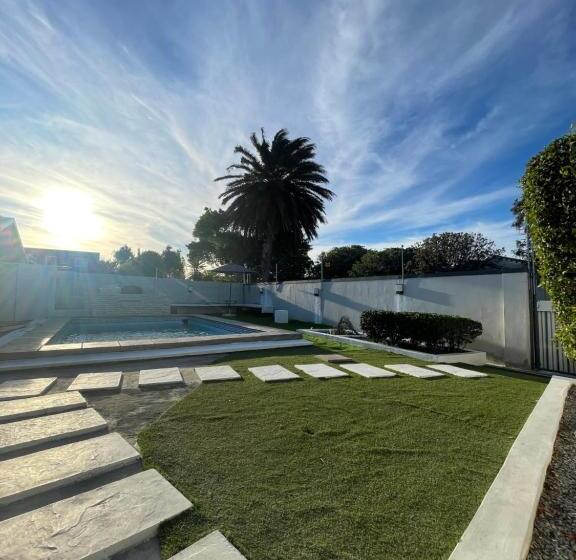 スーペリアールーム, Domin Luxury Suites