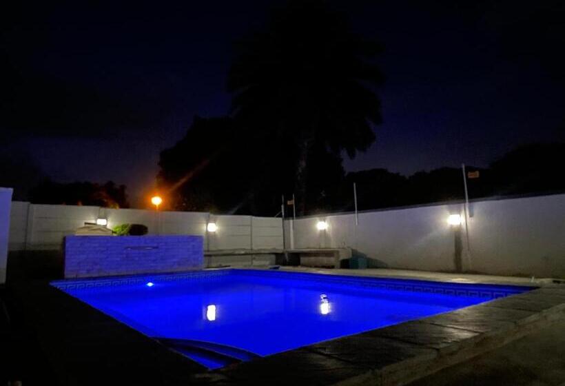 1ベッドルームアパートメント, Domin Luxury Suites