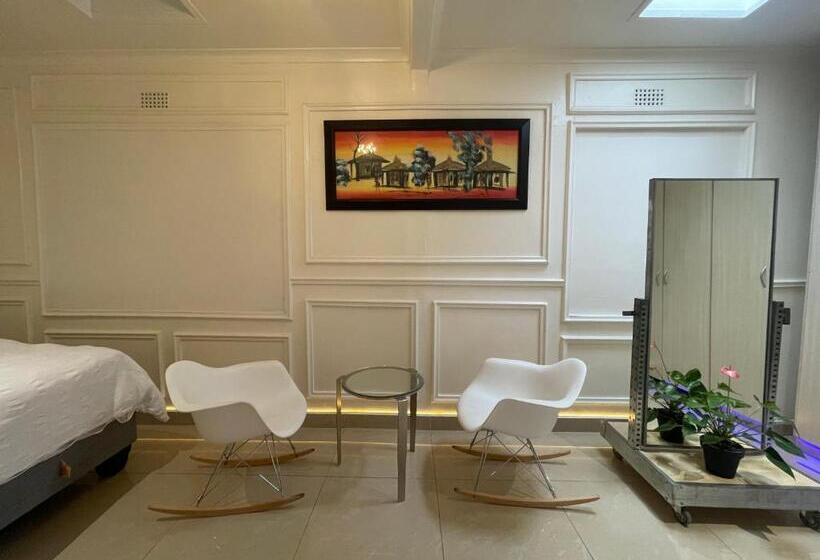 2ベッドルームアパートメント, Domin Luxury Suites