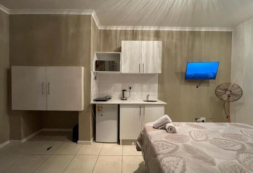 スーペリアールーム, Domin Luxury Suites