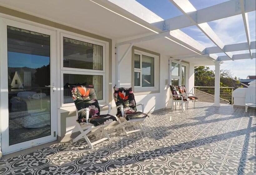 غرفة ديلوكس, Joie De Vivre   22 Rocklands