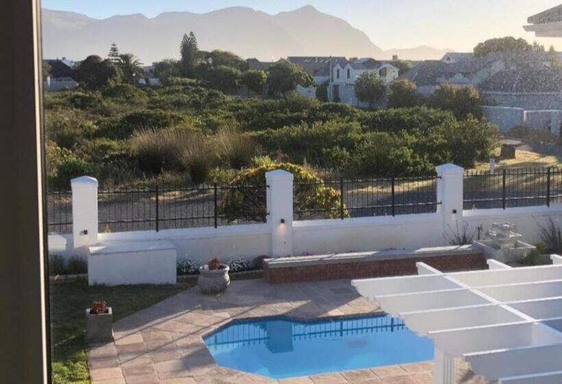 غرفة ديلوكس, Joie De Vivre   22 Rocklands