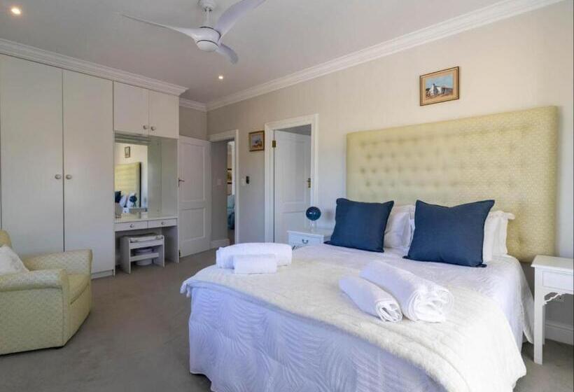 غرفة ديلوكس, Joie De Vivre   22 Rocklands