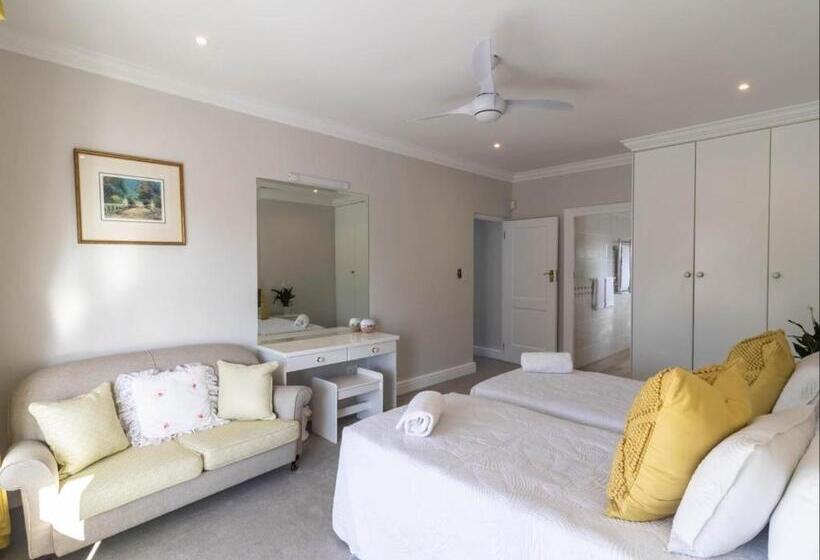 غرفة قياسية مزوَّدة بشُرفة, Joie De Vivre   22 Rocklands