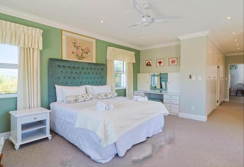 جناح ديلوكس سرير كينج, Joie De Vivre   22 Rocklands