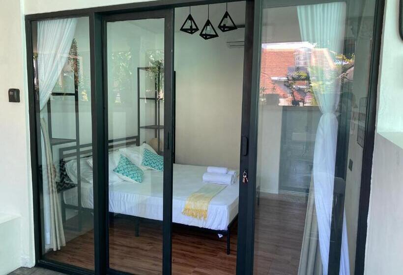 חדר סטנדרט עם טרסה, Las Casitas De Canggu