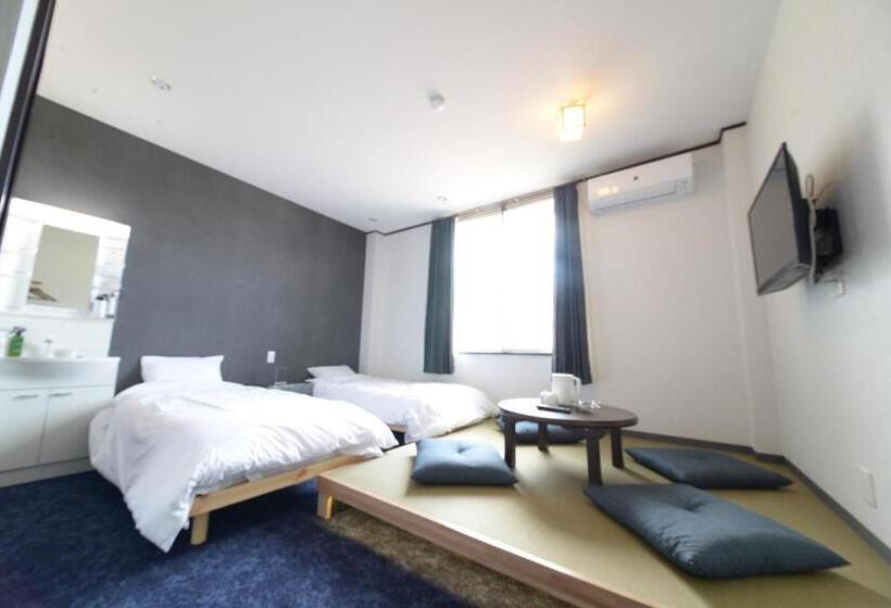 غرفة قياسية, ロマンスホテル（romance Hotel）