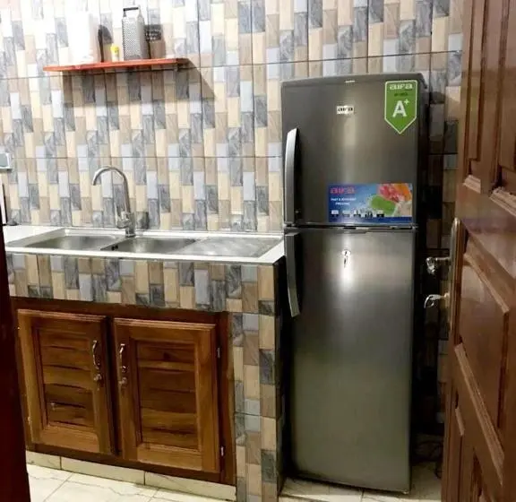 آپارتمان 1 خوابه با بالکن, Apartment Paris
