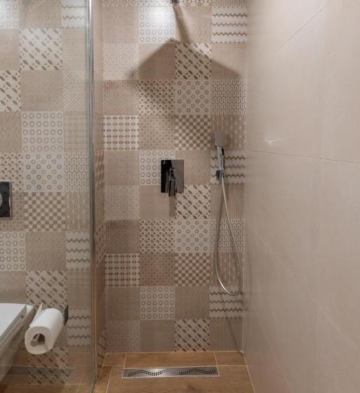 سوییت لوکس, Coast